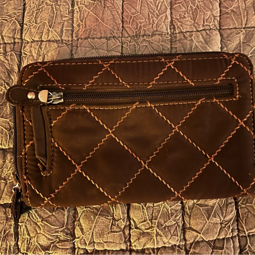 Vera Bradley Brown Wallet - Final Price - Picture 2 of 4